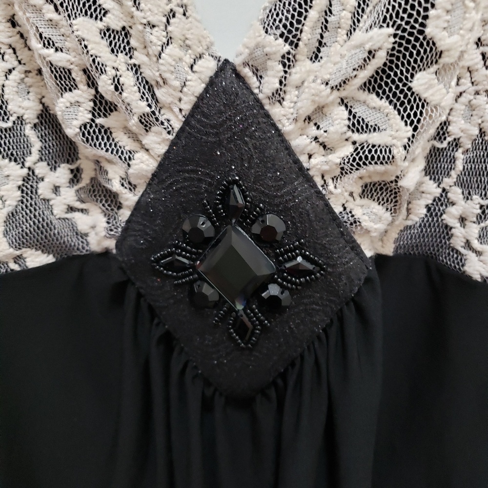 Dress top - Picture 2 of 3
